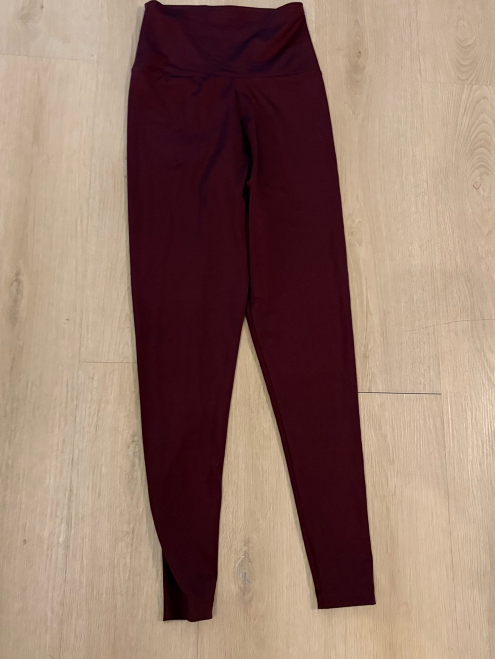 Women's size small wolford Burgundy Stretch Leggings
